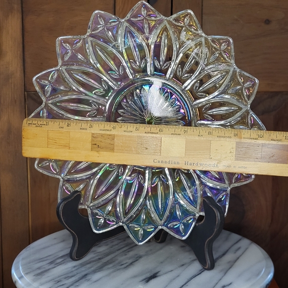 Carnival Glass Bowl - Picture 10 of 14
